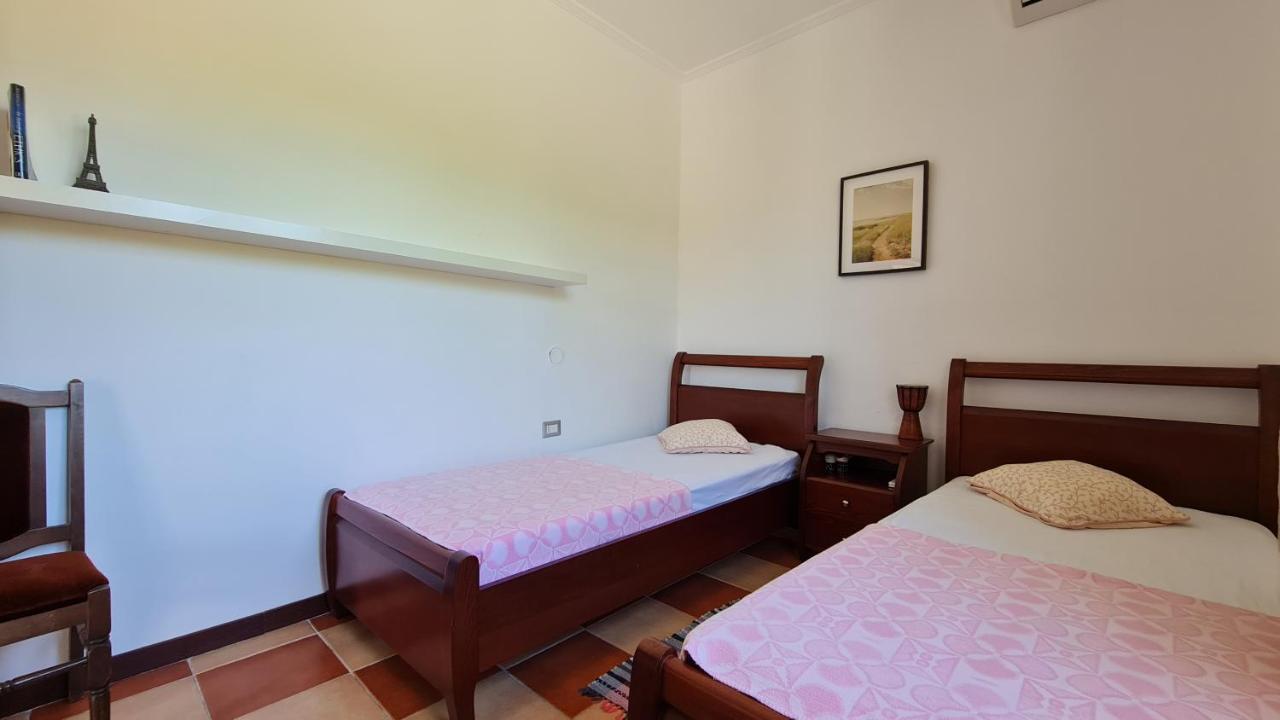 Village Home Next To The Sea Saranda Extérieur photo